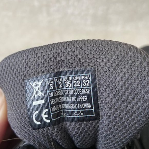 Skechers Light Up Shoes Kids Size 3 - Picture 8 of 8